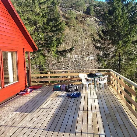 Osteroeyvegen Holiday home Tysse (Osteroy)